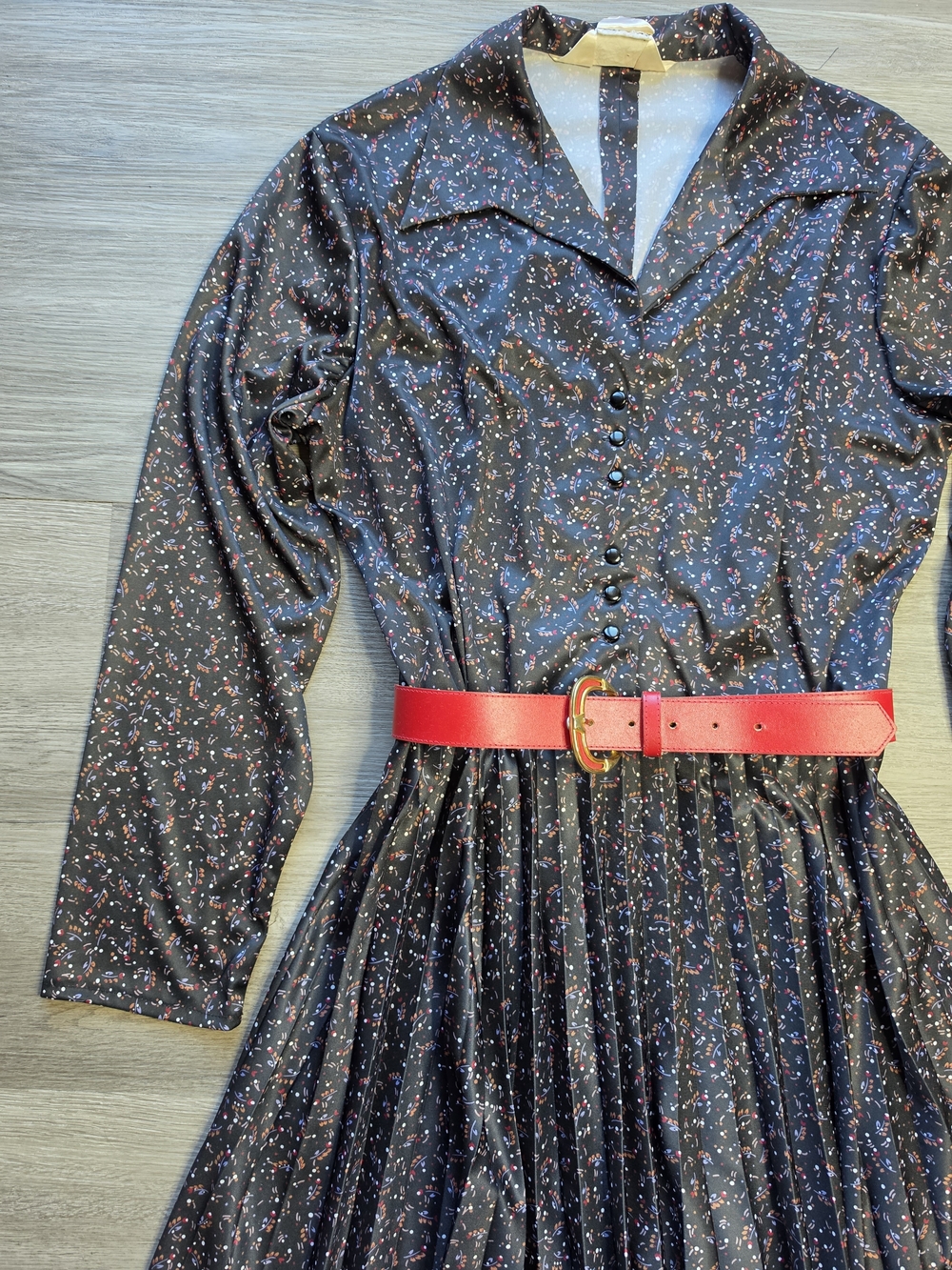 Dark Blue Micro Floral Long-Sleeve Pleated Midi Dress - Picture 6 of 13